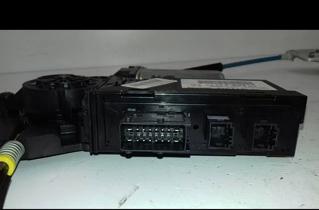 Mecanisme  moteur lève-glace avant droit Peugeot 307 (3A-C) 2.0 16v (2000-2005) occasion