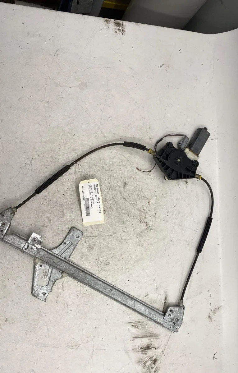 Mecanisme moteur lève-glace avant droit Peugeot 307 (3A-C) 2.0 hdi 90 (2000-2007) 5 portes occasion