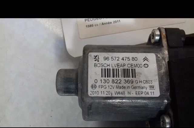 Mecanisme  moteur lève-glace avant droit Peugeot 308 I (4A_, 4C_) 1.6 hdi (2007-2014) 5 portes occasion