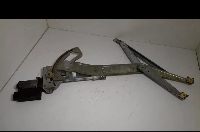 Mecanisme  moteur lève-glace avant droit Peugeot 406 Coupé (8C) 2.0 16v (1997-2004) 2 portes occasion