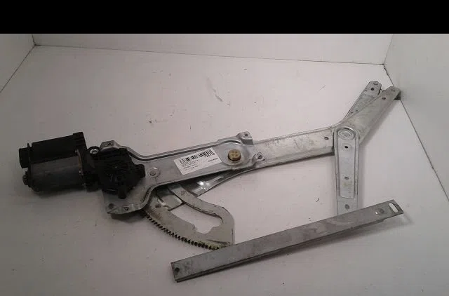 Mecanisme  moteur lève-glace avant droit Peugeot 406 Coupé (8C) 2.0 16v (1997-2004) occasion