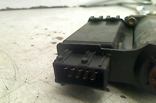 Mecanisme  moteur lève-glace avant droit PEUGEOT 406 occasion