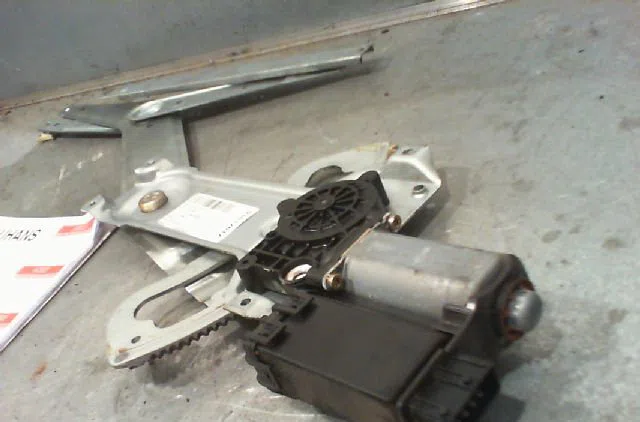 Mecanisme  moteur lève-glace avant droit PEUGEOT 406 Phase 1 10-1995--04-1999 occasion