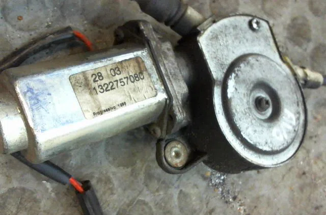 Mecanisme  moteur lève-glace avant droit Peugeot BOXER Autobus-Autocar (244, Z_) 2.2 hdi (2001-2006) occasion