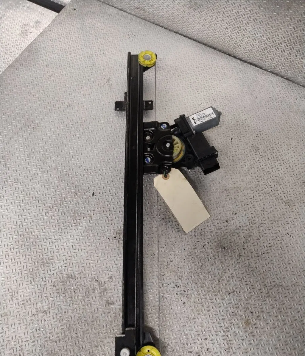 Mecanisme  moteur lève-glace avant droit Peugeot BOXER Camionnette 2.0 bluehdi 110 (2015-2019) occasion