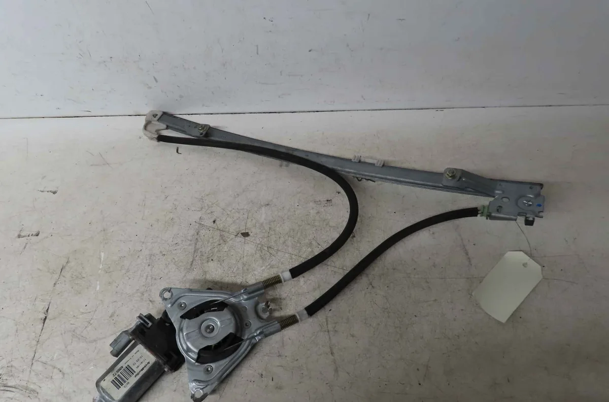 Mecanisme  moteur lève-glace avant droit PEUGEOT EXPERT I occasion