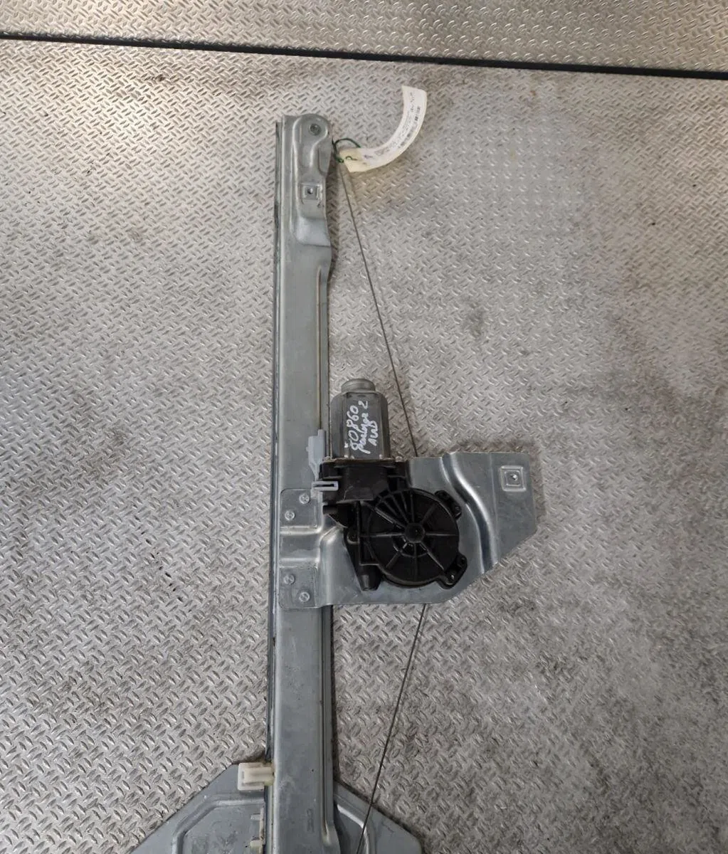Mecanisme  moteur lève-glace avant droit PEUGEOT PARTNER 2  PARTNER 2 PHASE 3 occasion