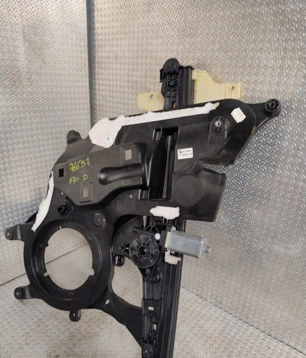 Mecanisme  moteur lève-glace avant droit PEUGEOT PARTNER 3  PARTNER 3 PHASE 1 occasion