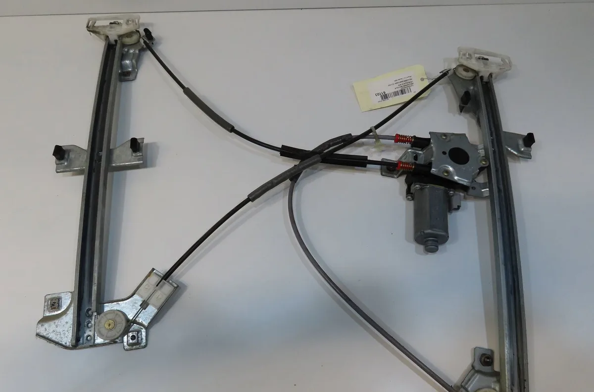 Mecanisme moteur lève-glace avant droit Peugeot PARTNER Monospace (5_, G_) 2.0 hdi (2000-2008) 3 portes occasion