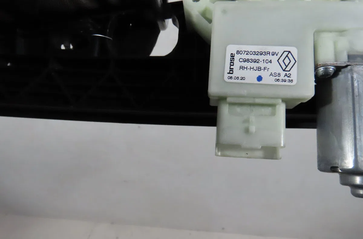 Mecanisme  moteur lève-glace avant droit Renault CAPTUR II (HF_) Blue dci 115 (hfad) (2020) occasion