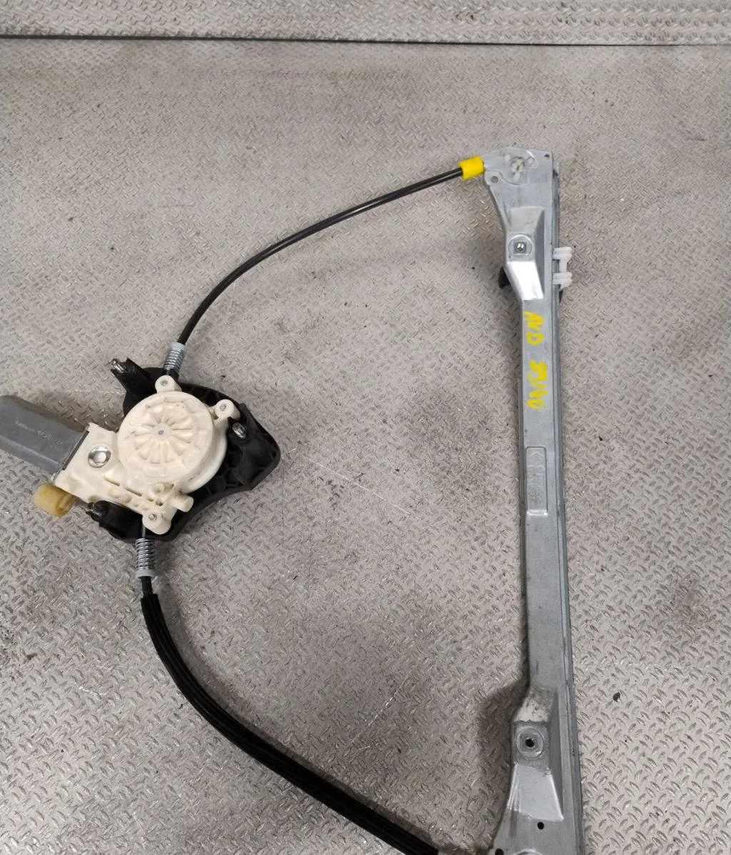 Mecanisme  moteur lève-glace avant droit Renault CLIO II (BB_, CB_) 1.5 dci (bb3n, cb3n) (2007-2009) occasion