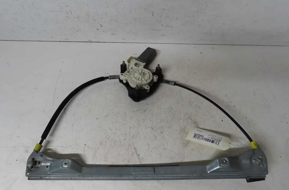 Mecanisme moteur lève-glace avant droit RENAULT CLIO II occasion