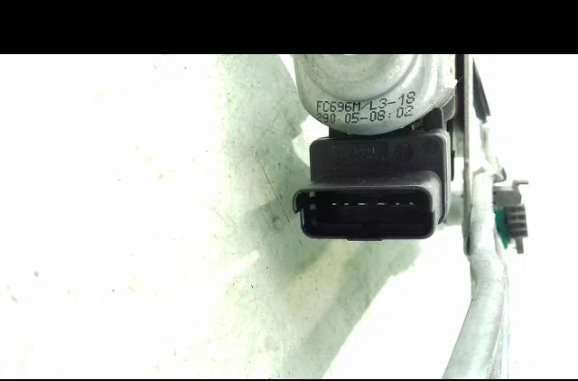 Mecanisme  moteur lève-glace avant droit Renault CLIO III (BR0-1, CR0-1) 1.6 16v (br05, br0b, br0y, br15, br1j, br1m, br