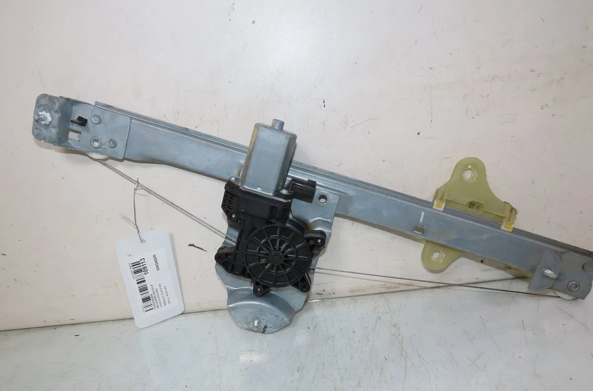 Mecanisme  moteur lève-glace avant droit Renault CLIO IV (BH_) 1.6 rs trophy (bhj4, bhj6) (2015) occasion