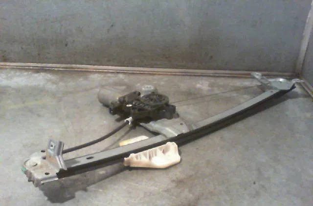 Mecanisme + moteur lève-glace avant droit RENAULT ESPACE 1997 occasion