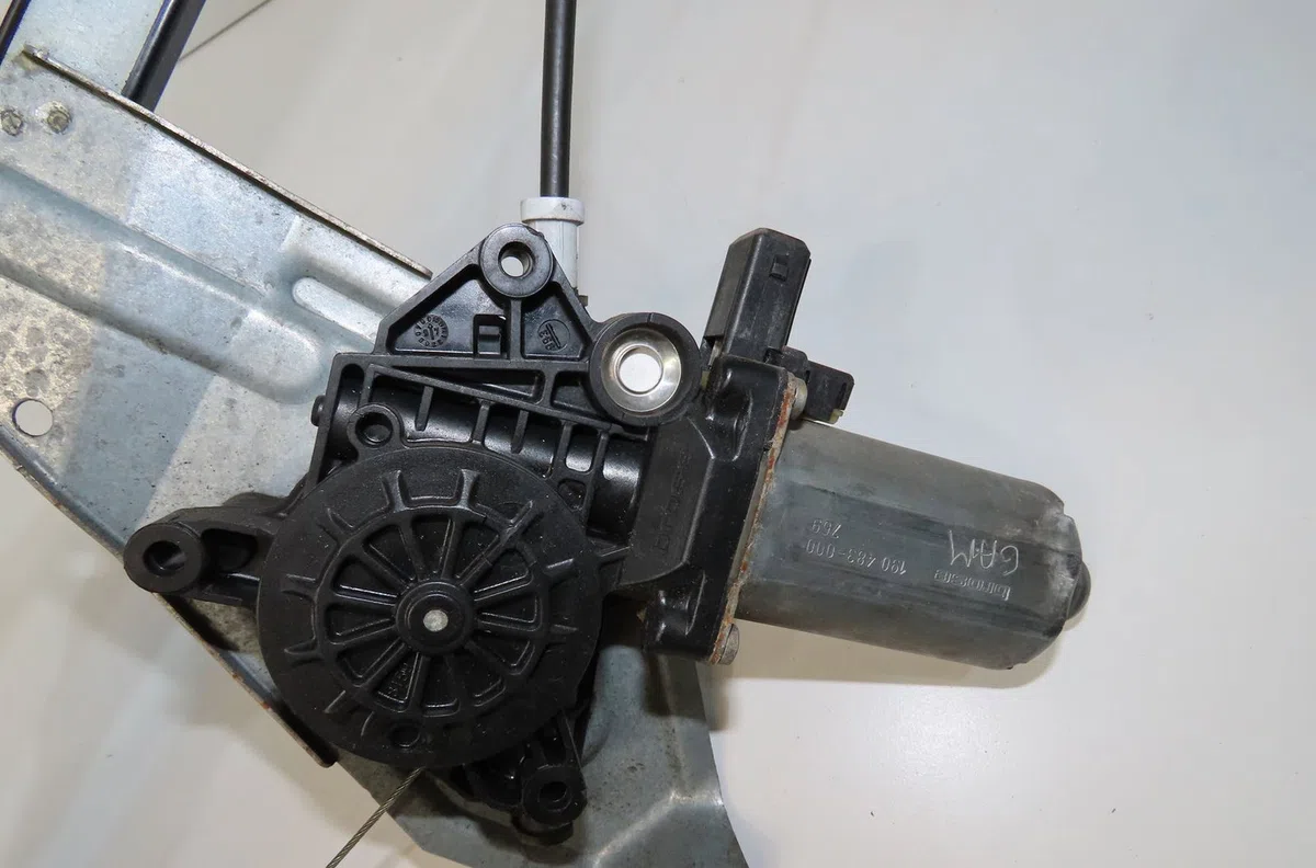 Mecanisme  moteur lève-glace avant droit Renault ESPACE III (JE0_) 2.2 12v td (je0e, je0h, je0p) (1996-2000) occasion