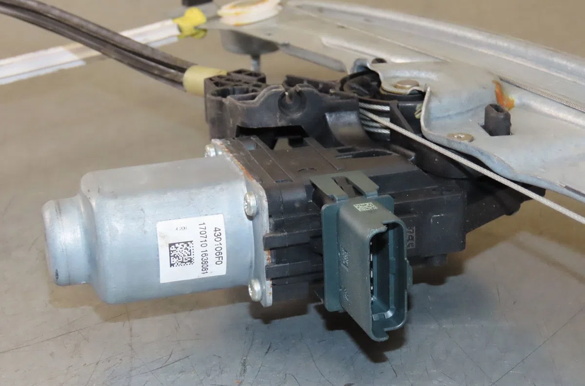Mecanisme  moteur lève-glace avant droit Renault GRAND SCÉNIC IV (R9_) 1.6 dci 130 (2016) occasion