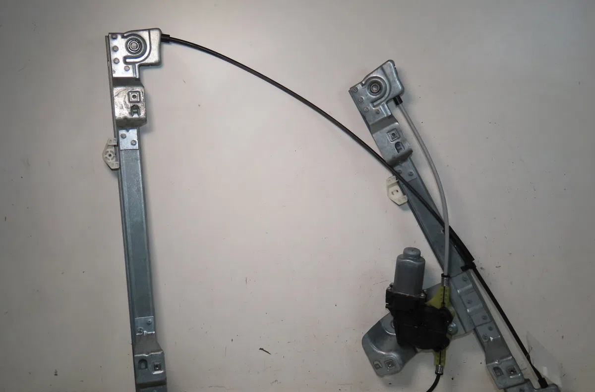 Mecanisme  moteur lève-glace avant droit Renault KANGOO - GRAND KANGOO II (KW0-1_) 1.5 dci 85 (kw0k, kw0l, kw0b) (2008) 