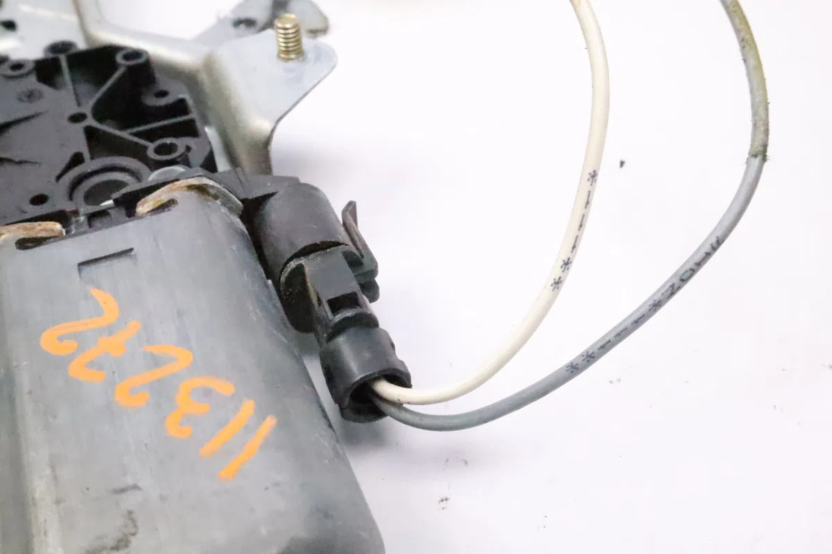Mecanisme  moteur lève-glace avant droit Renault KANGOO (KC0-1_) D 65 1.9 (kc0e, kc02, kc0j, kc0n) (1997-2001) occasion