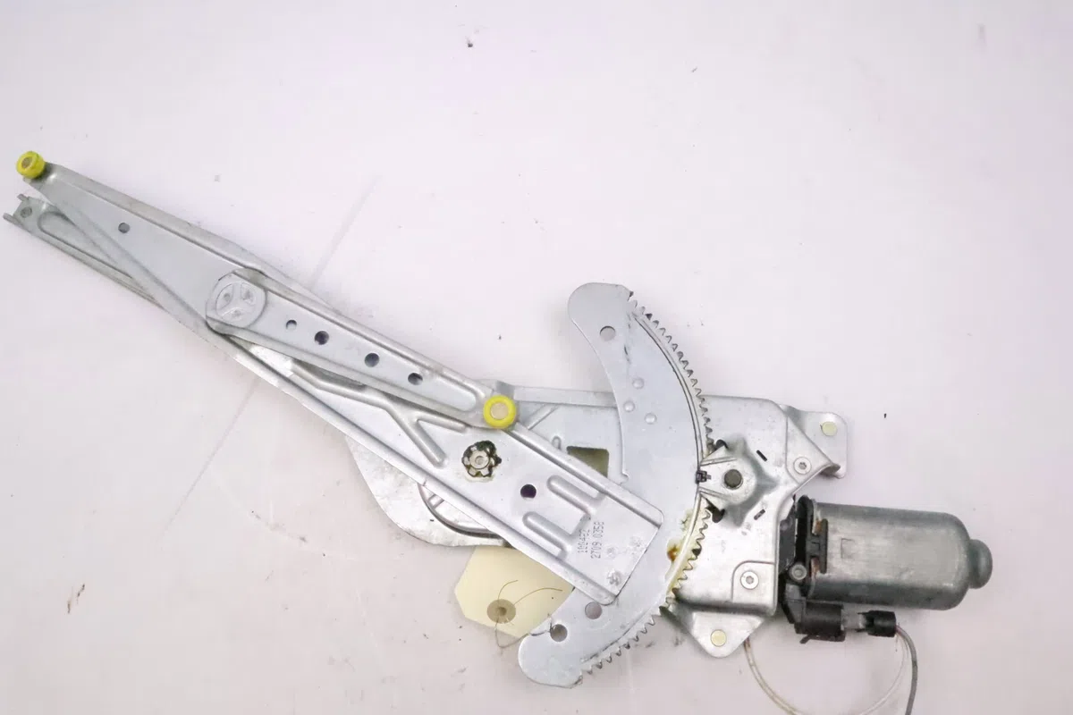 Mecanisme  moteur lève-glace avant droit Renault KANGOO (KC0-1_) D 65 1.9 (kc0e, kc02, kc0j, kc0n) (1997-2001) occasion