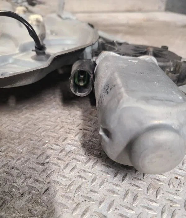 Mecanisme  moteur lève-glace avant droit RENAULT LAGUNA 1  LAGUNA 1 PHASE 2 occasion