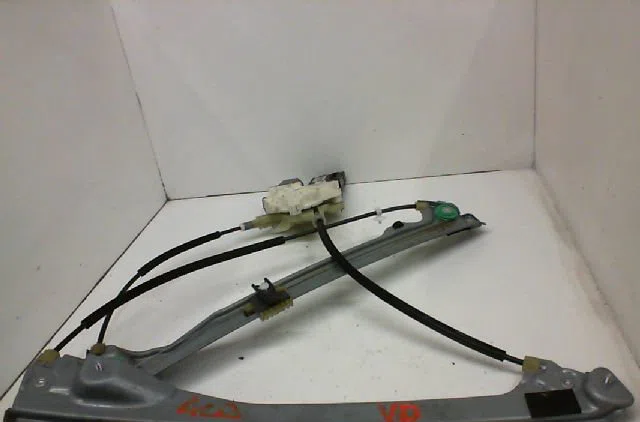 Mecanisme  moteur lève-glace avant droit RENAULT LAGUNA III  1.5 DCI occasion