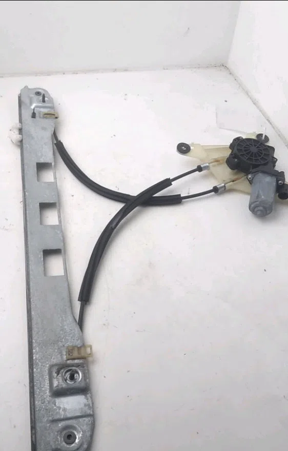 Mecanisme  moteur lève-glace avant droit Renault MASTER III Autobus-Autocar (JV) 2.3 dci 170 fwd (jv0l) (2015) occasion