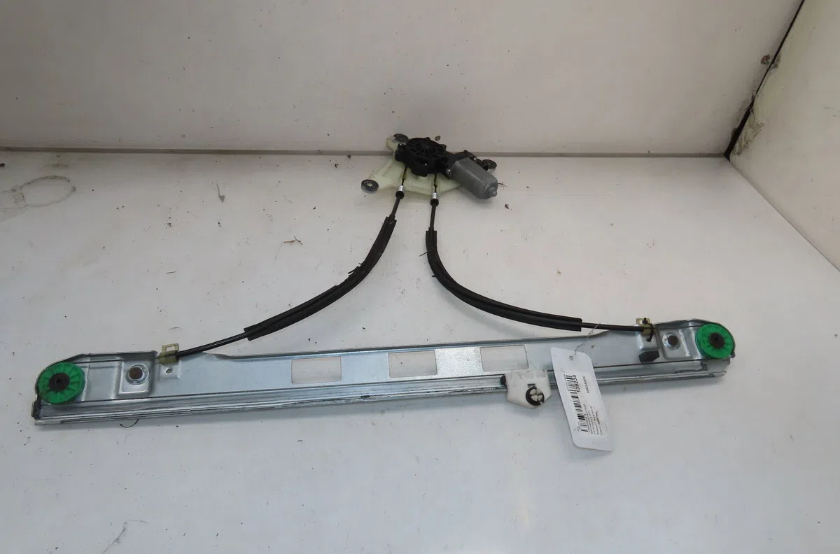 Mecanisme  moteur lève-glace avant droit Renault MASTER III Camionnette (FV) 2.3 dci 170 fwd (fv0l) (2015) occasion