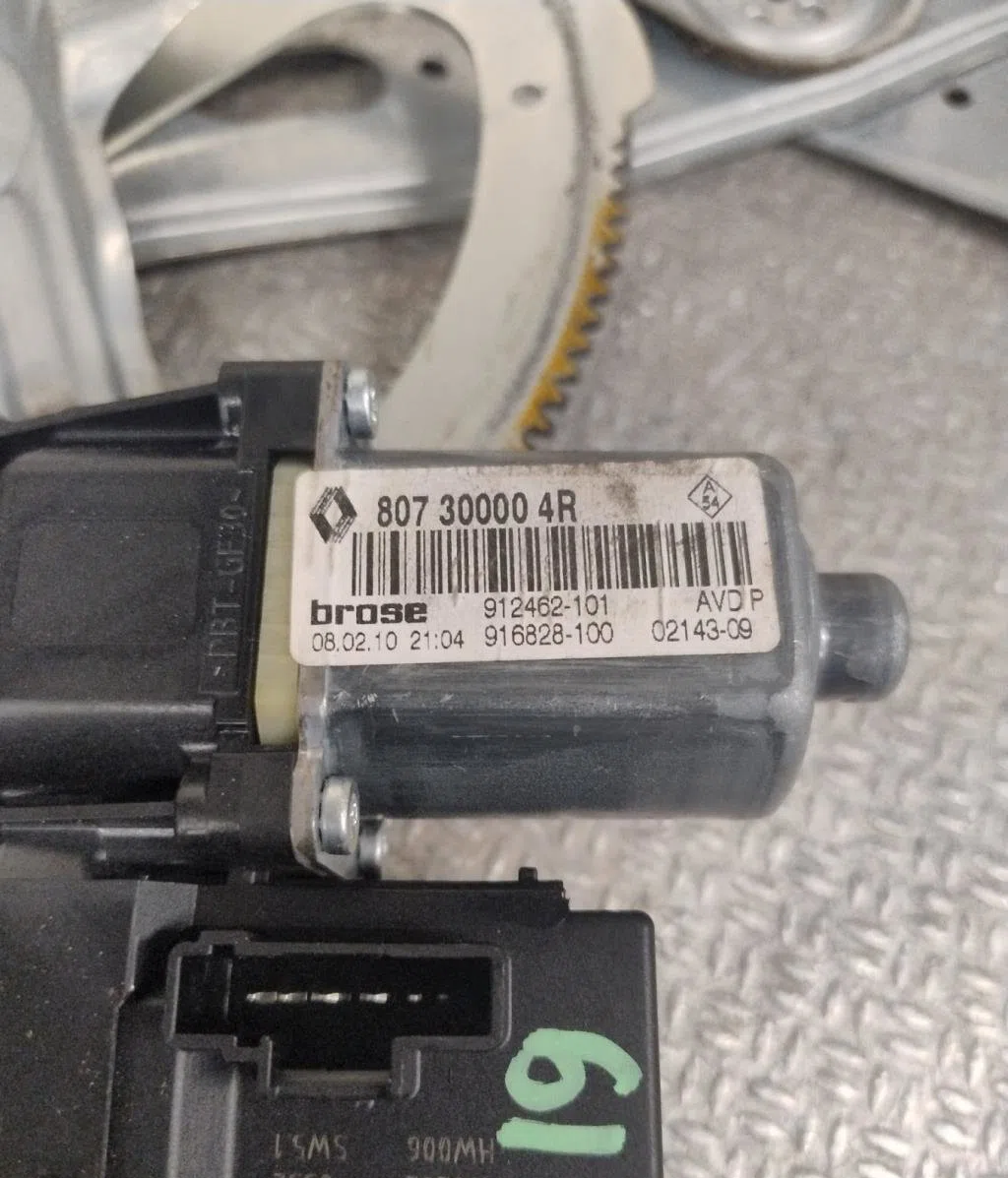 Mecanisme  moteur lève-glace avant droit RENAULT MEGANE 3  MEGANE 3 PHASE 1 BREAK occasion