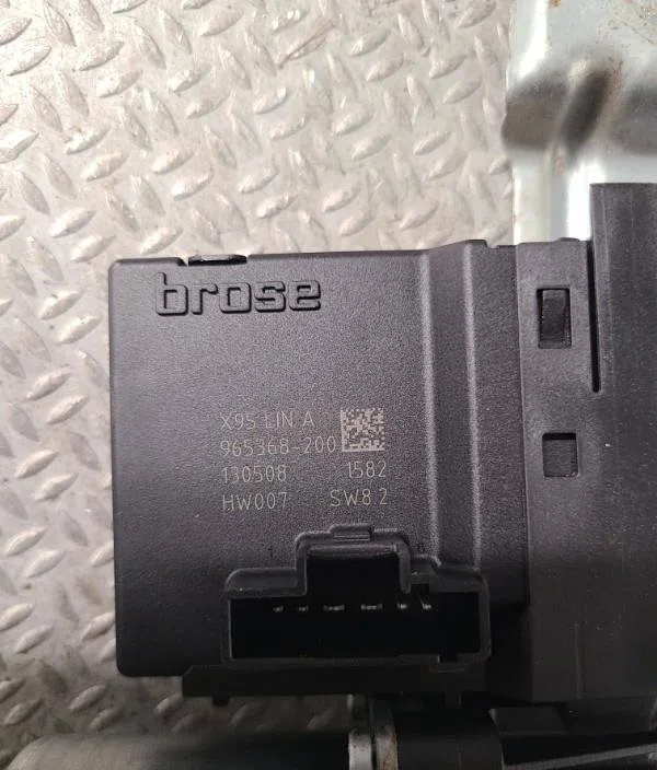 Mecanisme  moteur lève-glace avant droit RENAULT MEGANE 3  MEGANE 3 PHASE 2 occasion