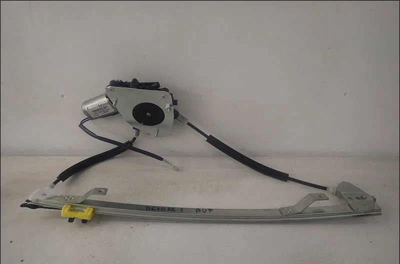 Mecanisme  moteur lève-glace avant droit Renault MEGANE I (BA0-1_) 1.6 16v (ba04, ba0b, ba11, ba1j, ba16, ba19, ba1k, ba