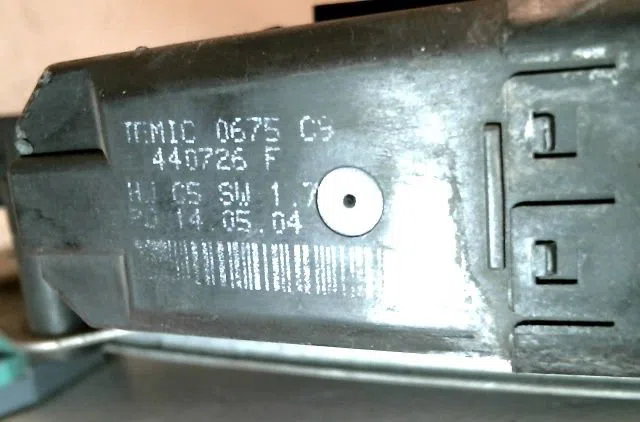 Mecanisme  moteur lève-glace avant droit Renault MEGANE II (BM0-1_, CM0-1_) 1.5 dci (bm0f, bm0t, bm2b, cm0f, cm0t) (2002
