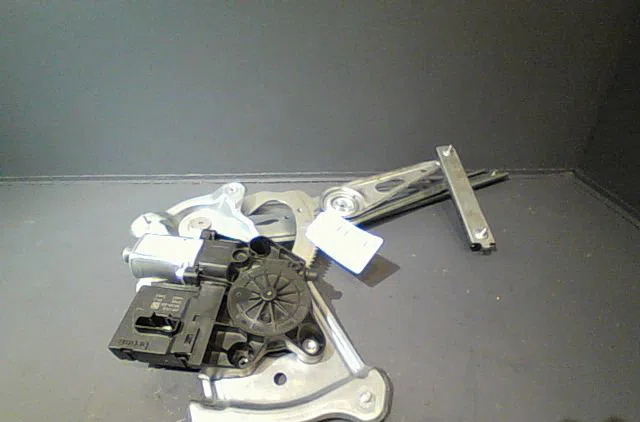 Mecanisme  moteur lève-glace avant droit Renault MEGANE III Coupé (DZ0-1_) 1.6 dci (dz00, dz12, dz2a, dz13) (2011-2015) 