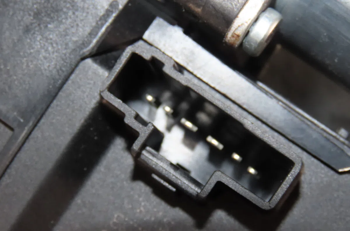 Mecanisme  moteur lève-glace avant droit Renault MEGANE III Grandtour (KZ0-1) 1.5 dci (kz09, kz0d, kz1g, kz29, kz14, kz1