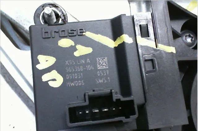 Mecanisme  moteur lève-glace avant droit RENAULT MEGANE III MEGANE III Phase 1 BREAK 2009-06-01--2012-01-31 1.5 DCI 90ch