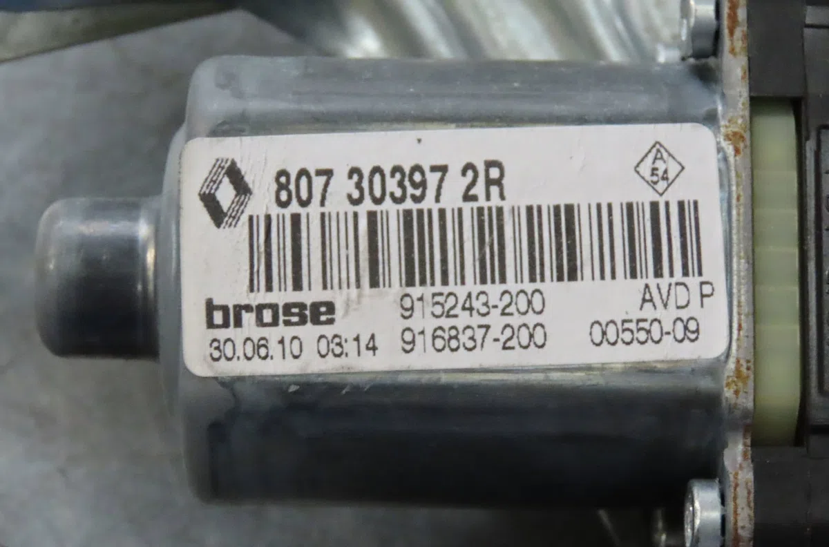 Mecanisme  moteur lève-glace avant droit RENAULT MEGANE III occasion