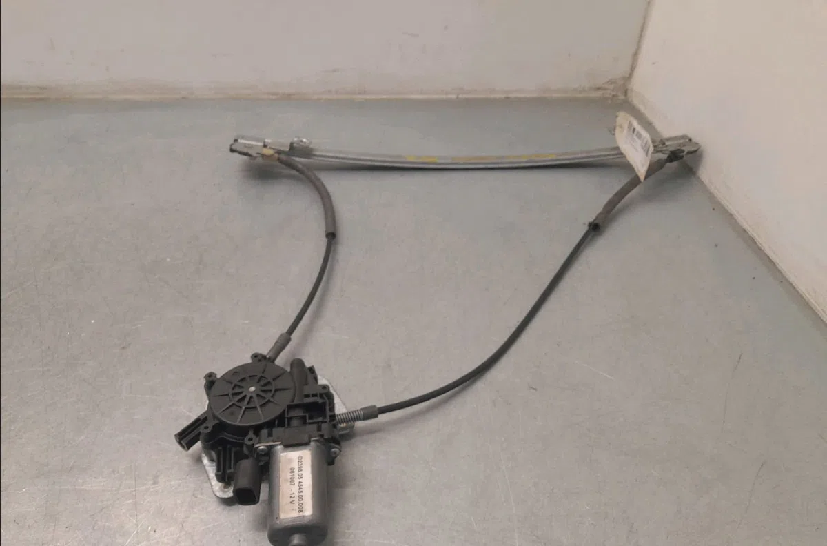 Mecanisme  moteur lève-glace avant droit RENAULT MEGANE SCENIC I occasion