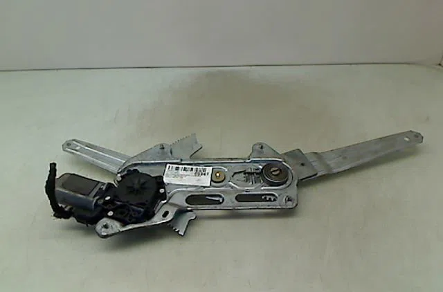 Mecanisme  moteur lève-glace avant droit Renault SAFRANE II (B54_) 2.5 20v (b54f) (1996-2000) occasion