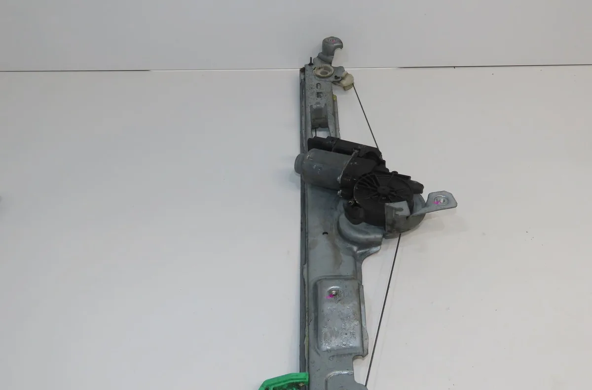 Mecanisme moteur lève-glace avant droit Renault SCÉNIC II (JM0-1_) 1.9 dci (2003-2008) occasion