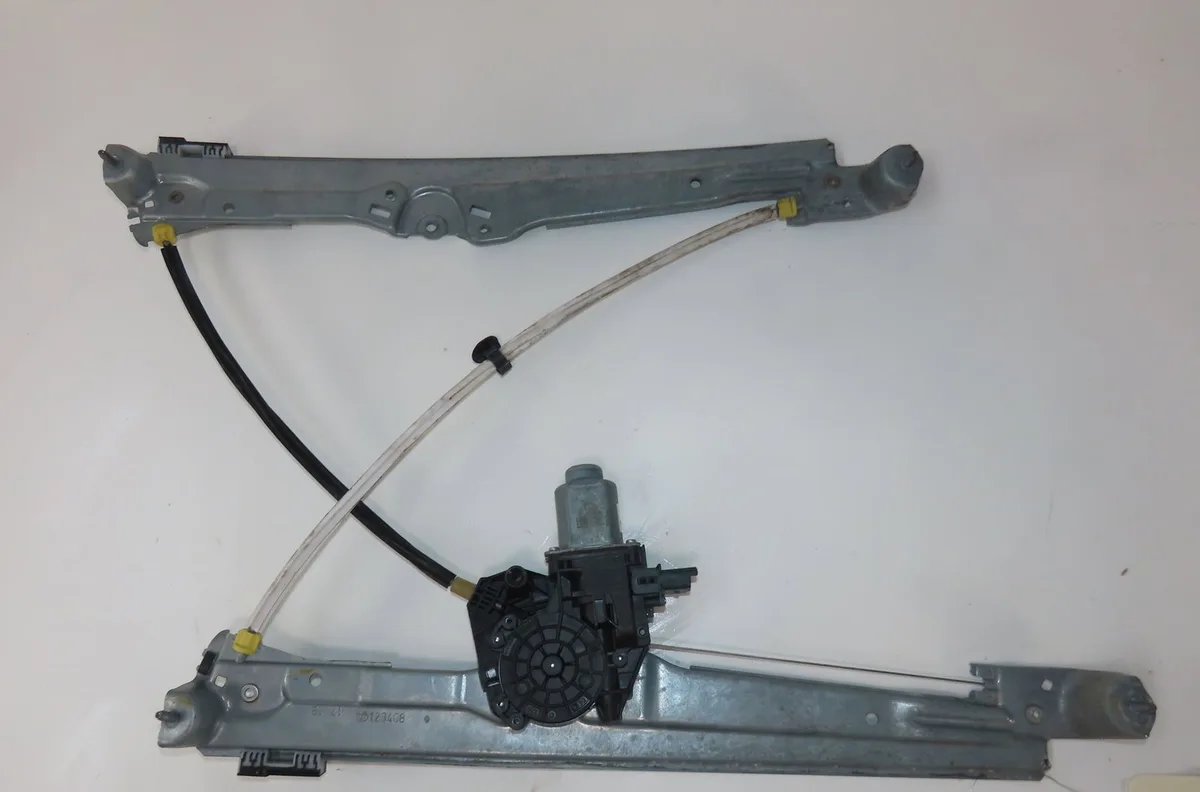 Mecanisme  moteur lève-glace avant droit Renault SCÉNIC IV (J9_) 1.7 blue dci 120 (j9a7, j9a8) (2018) occasion