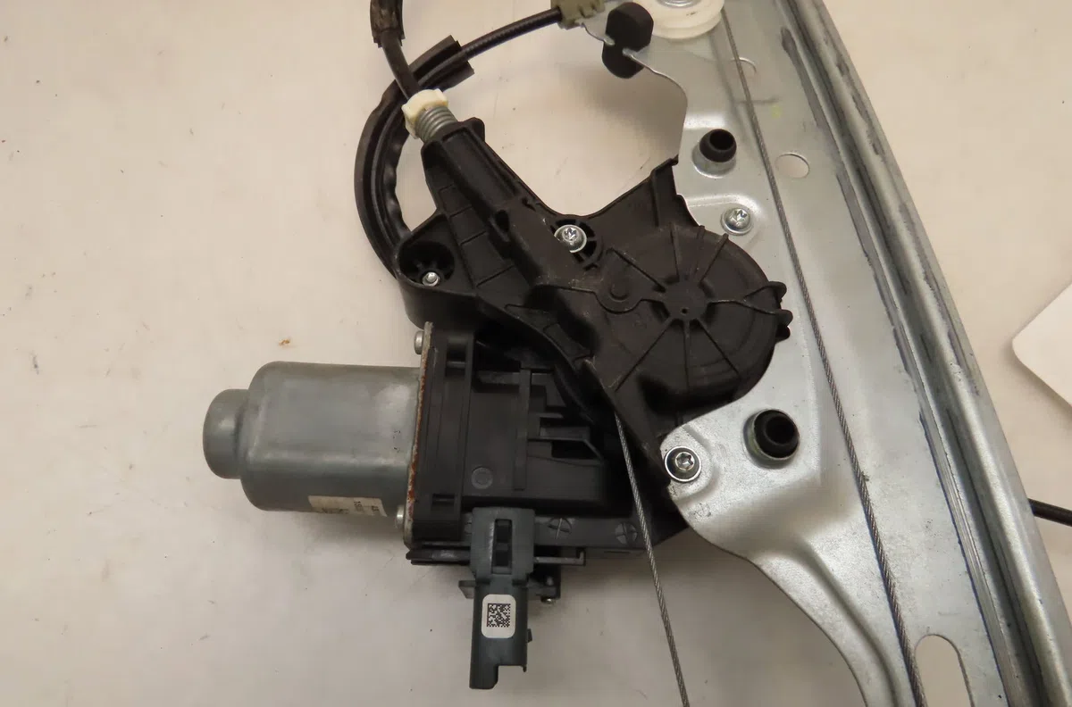 Mecanisme  moteur lève-glace avant droit Renault TALISMAN (LP_) 1.6 dci 130 (2015) occasion