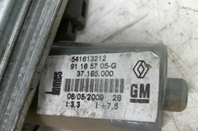 Mecanisme  moteur lève-glace avant droit Renault TRAFIC II Camionnette (FL) 2.0 dci 115 (fl01, fl0u) (2006) occasion
