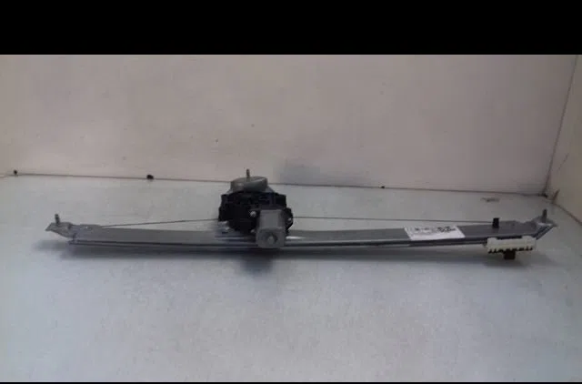 Mecanisme  moteur lève-glace avant droit Renault TRAFIC III Autobus-Autocar (JG_) 1.6 dci 140 (jgma) (2014) occasion