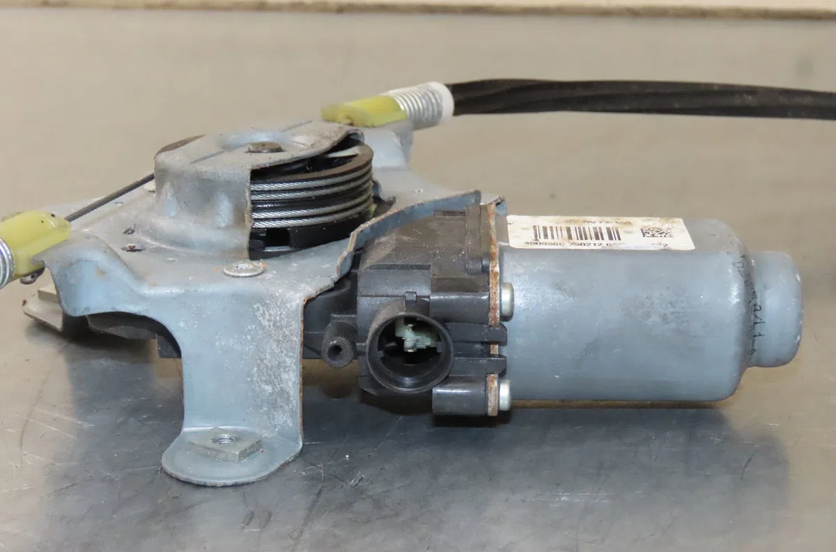 Mecanisme  moteur lève-glace avant droit Renault TWINGO II (CN0_) 1.5 dci 90 (2010) occasion