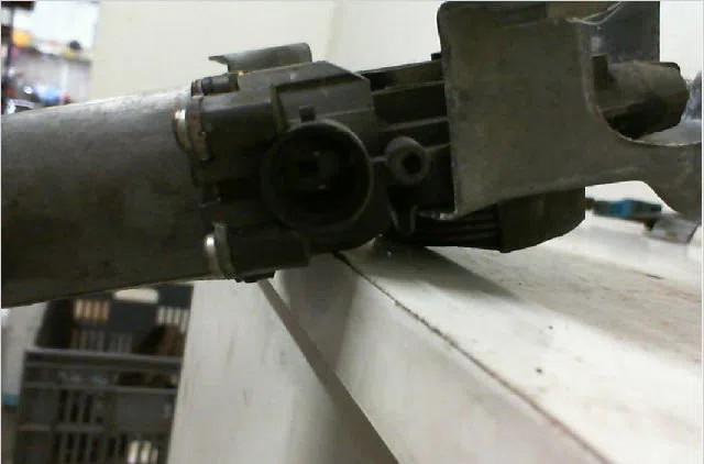 Mecanisme  moteur lève-glace avant droit RENAULT TWINGO II Phase 1 06-2007--11-2011 1.5 DCI 65ch occasion