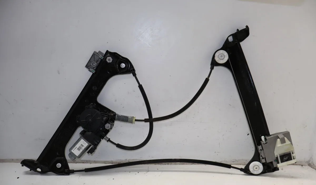 Mecanisme moteur lève-glace avant droit Renault WIND (E4M_) 1.2 tce 100 (e4mf) (2011) occasion