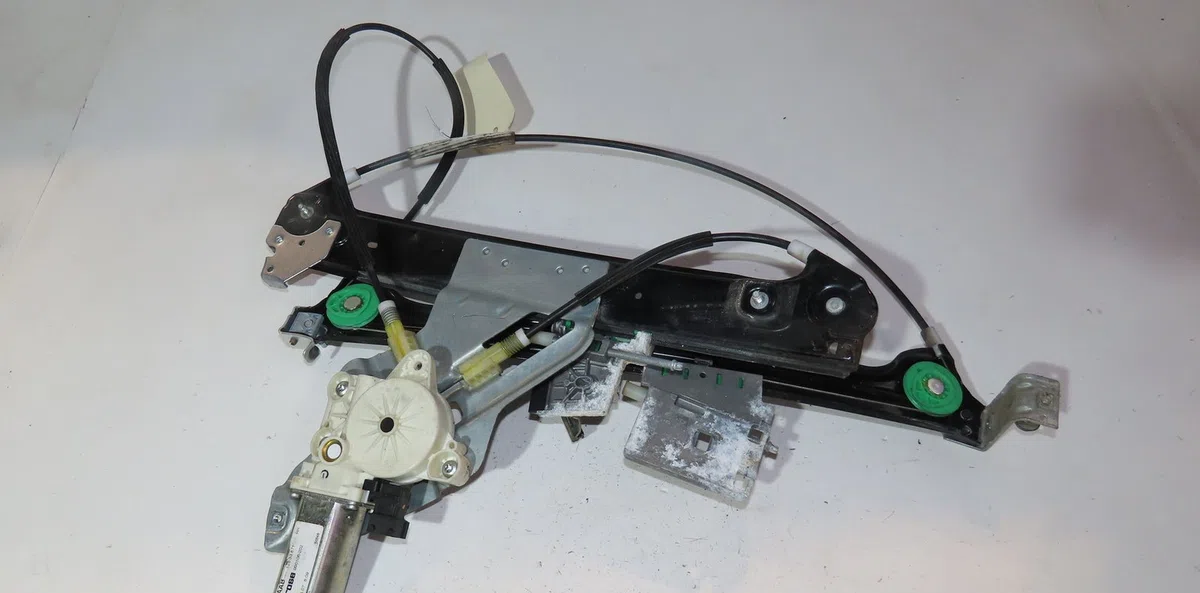 Mecanisme  moteur lève-glace avant droit Saab 9-3 Décapotable (YS3F) 1.9 tid (2006-2015) occasion