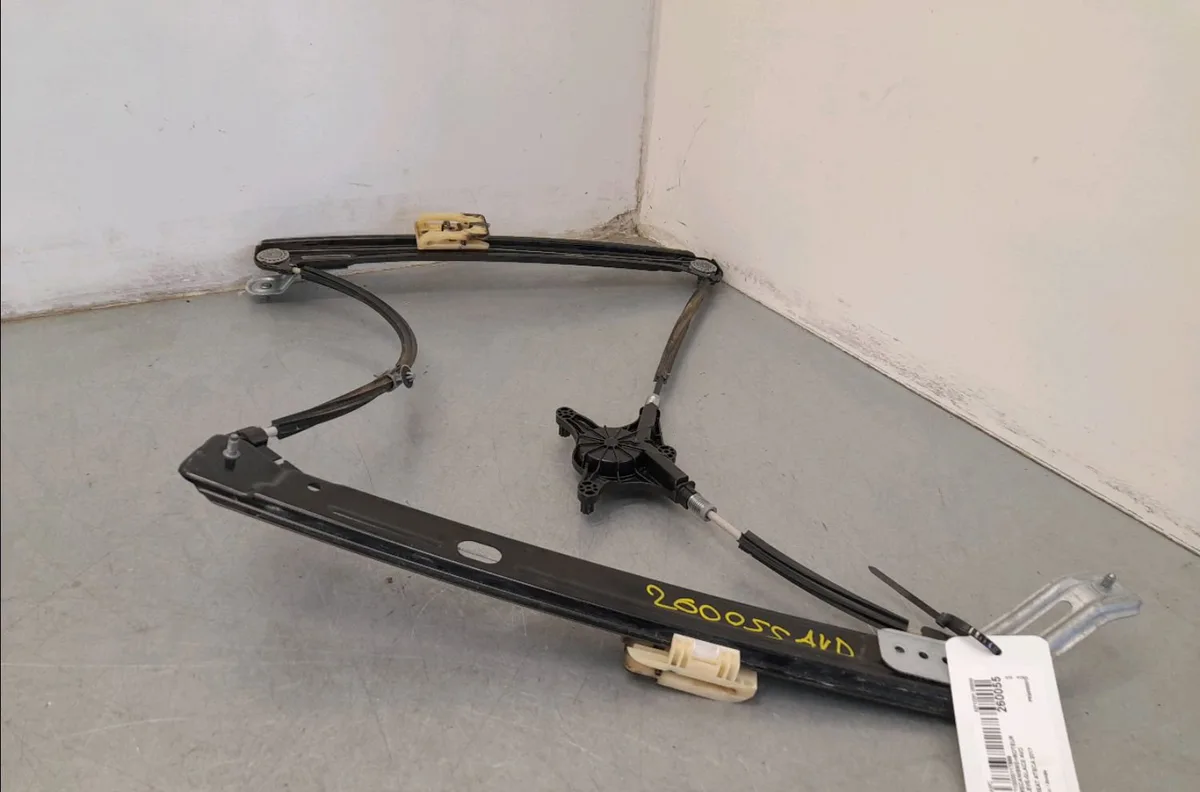 Mecanisme  moteur lève-glace avant droit Seat ATECA (KH7, KHP) 2.0 tdi 4drive (2016) occasion