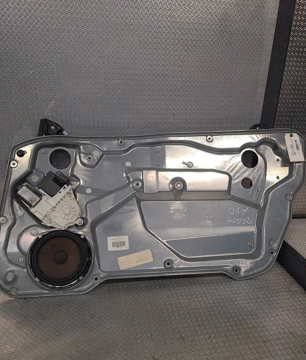 Mecanisme  moteur lève-glace avant droit Seat IBIZA III (6L1) 1.9 tdi (2002-2009) 5 portes occasion