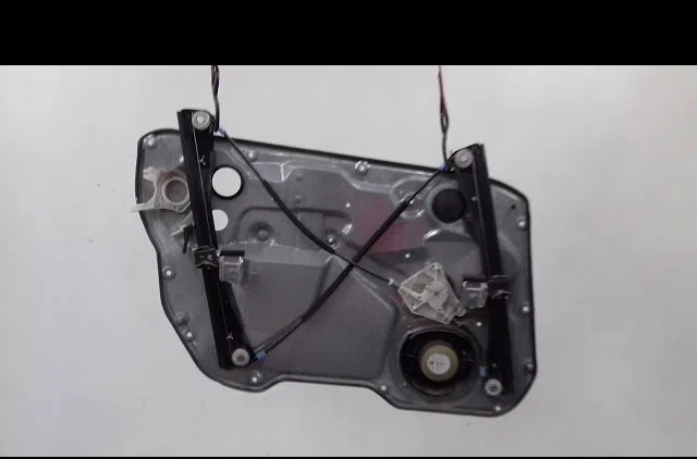 Mecanisme  moteur lève-glace avant droit Seat IBIZA III (6L1) 1.9 tdi (2002-2009) 5 portes occasion